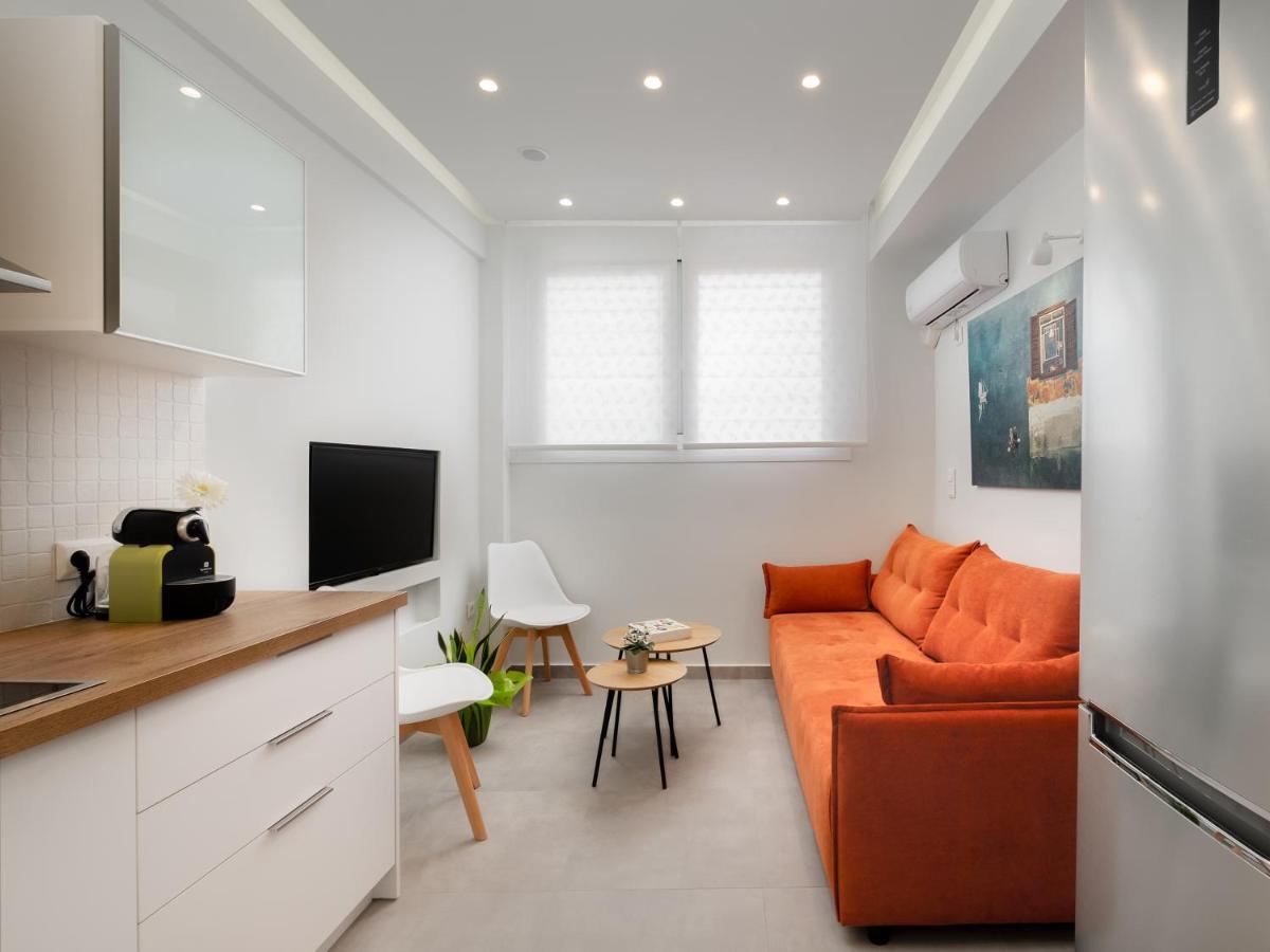 New Luxury Studio In The Heart Of Thiseio. Афины Экстерьер фото